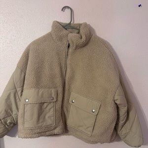 Reversible American Eagle puffer coat.
